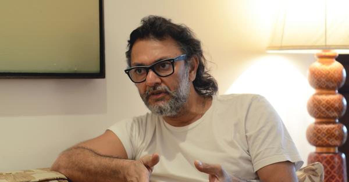 Rakeysh Omprakash Mehra wishes to direct Shah Rukh Khan and Aamir Khan together says it will be fireworks read