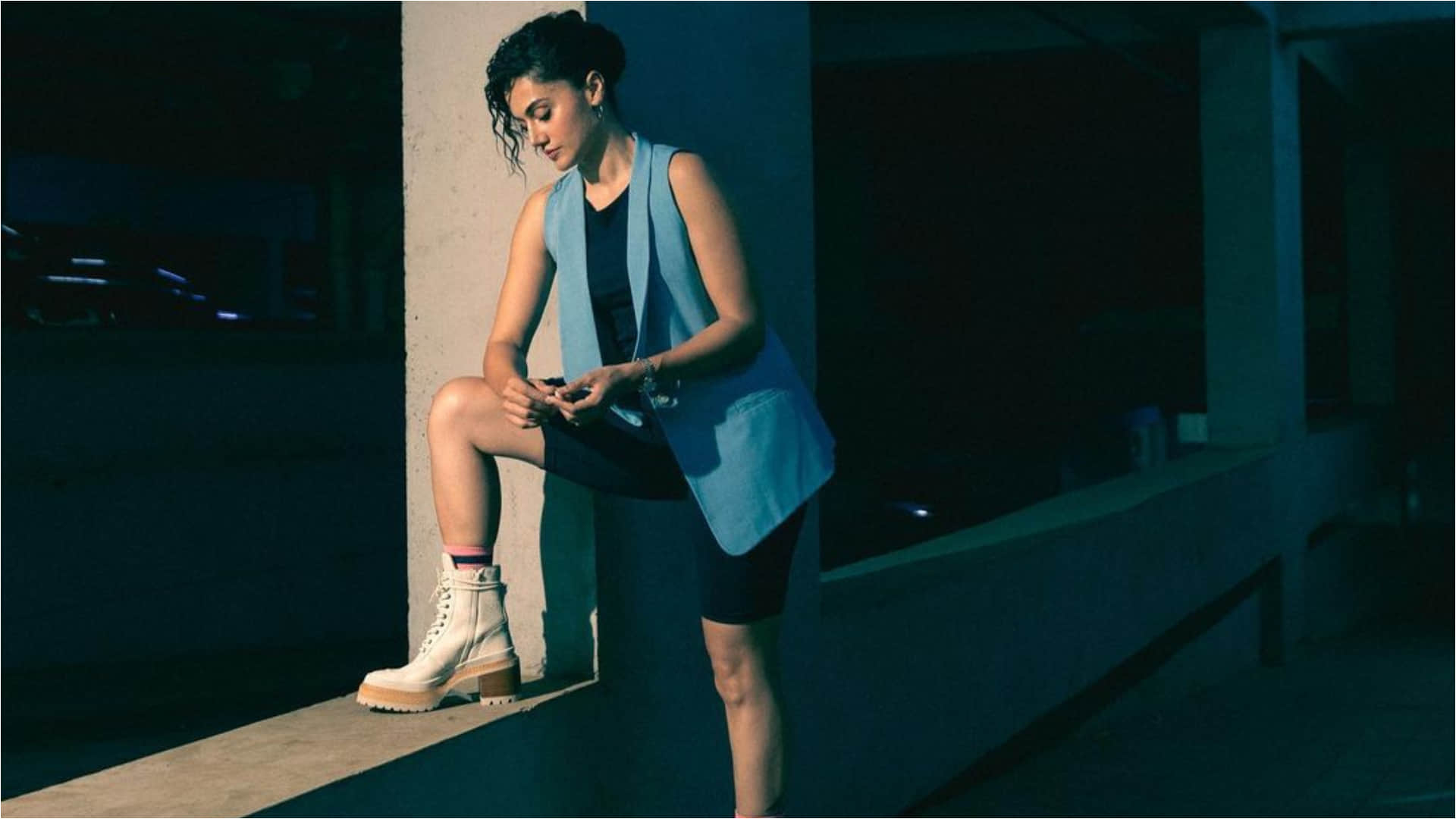 taapsee pannu comfortable but glamorous look in this outfit