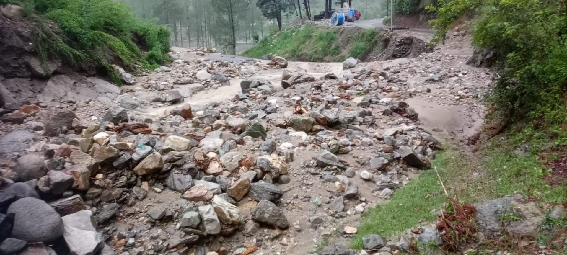 Weather Update: Heavy damage in mountains due to rain, water and debris entered houses, roads closed, Badrinath and Yamunotri highway closed, See Photos