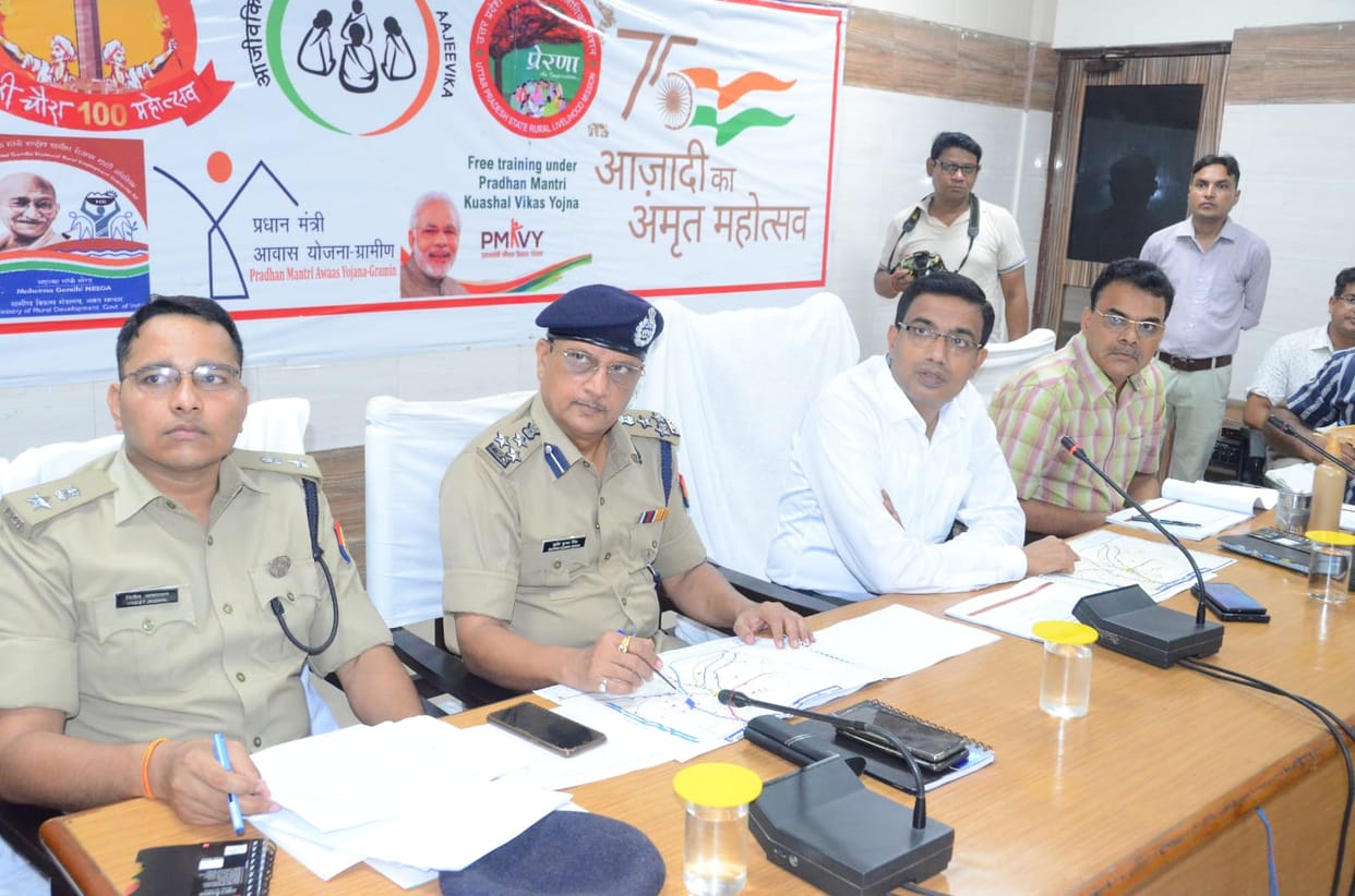 The district is divided into nine super zones and 80 sectors.