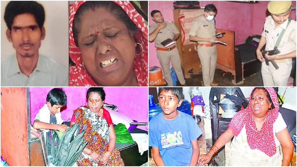 Agra Suicide Case Funeral of Husband Wife And Daughter In Agra