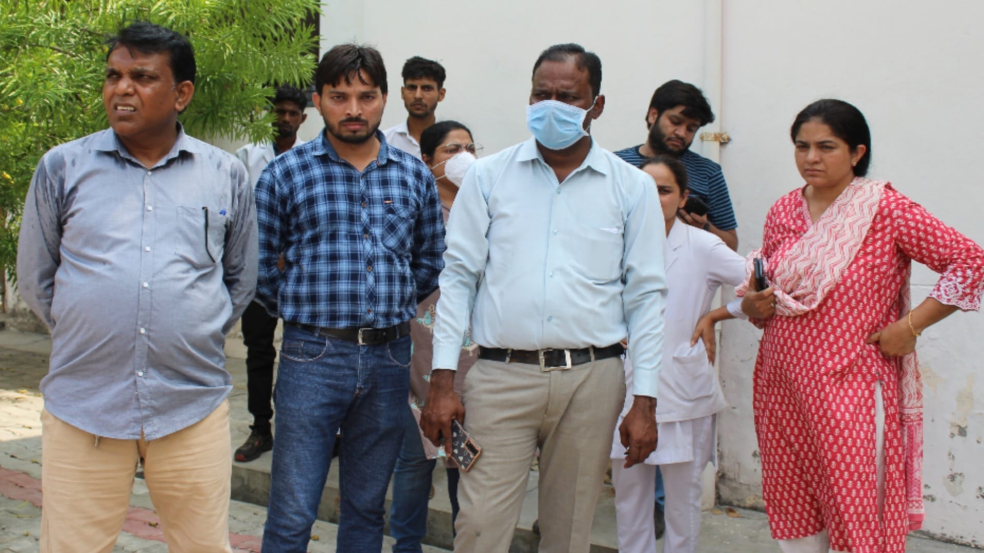 Suicide: Dr. Monica suicide in Meerut after Celebrated birthday and anniversary with family in Prayagraj