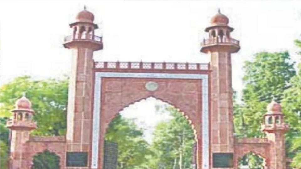 Flower exhibition held for two days in AMU Gulistan-e-Syed