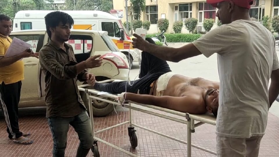 Attack on father and son in village Paldi at panipat