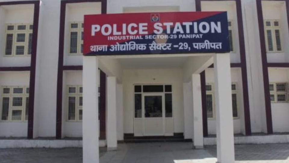 Canter driver carrying goods from Ambala to Rohtak robbed in Panipat