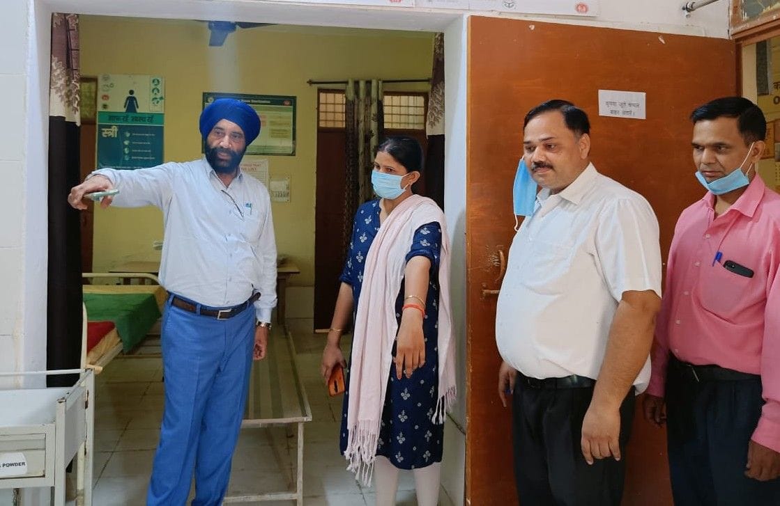 Hathras: Salary of PHC in-charge stopped for two days