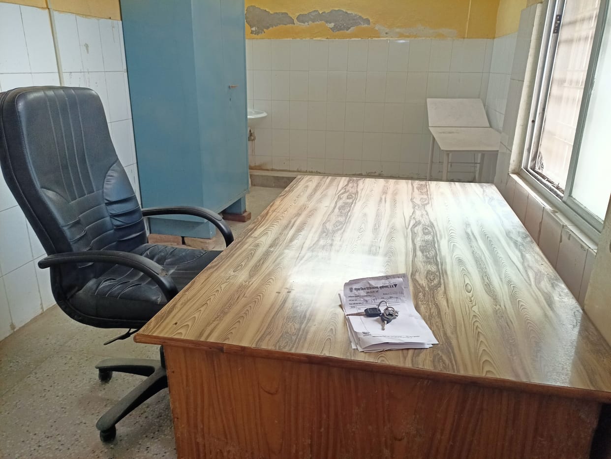Doctors' rooms remained empty, patients returned after waiting