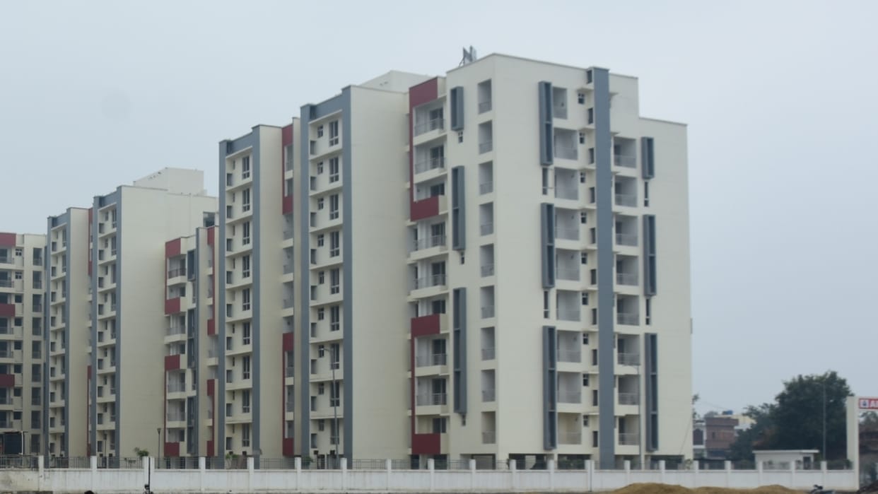 LDA is selling 2300 flats in different apartments in Lucknow.