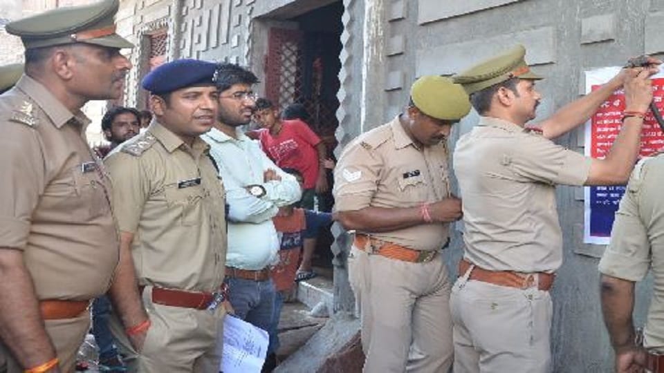 Police Attached Property Worth Rs 55 Lakh Of Gangster In Mathura