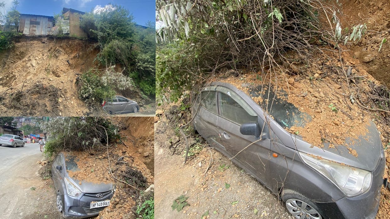 Car buried in landslide near Dhalii shimla himachal pradesh