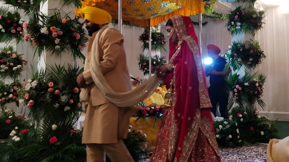 Punjab CM Bhagwant Mann Marriage with Dr. Gurpreet Kaur Today in Pictures