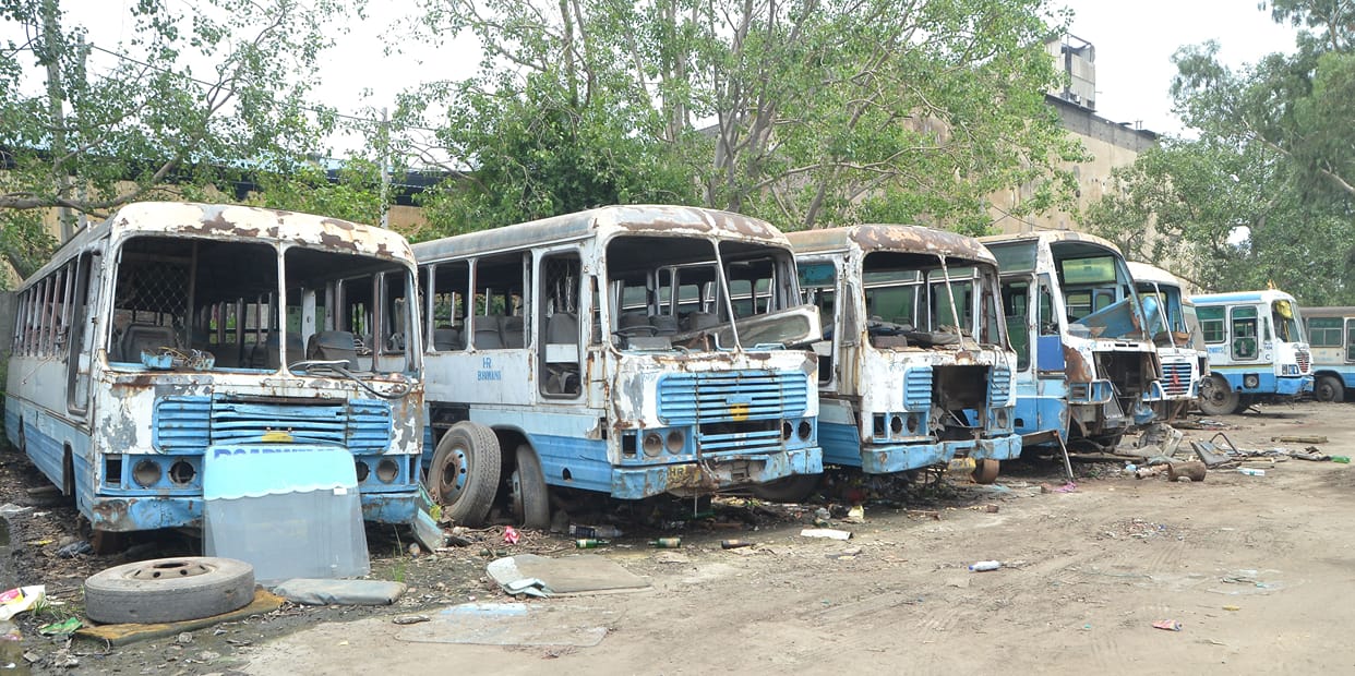 Not only buses, the roadways depot of the district is also facing the shortage of driver-conductor
