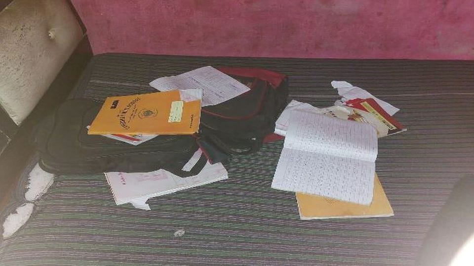 Mother had written suicide note from eight year old daughter after husband wife and daughter committed suicide