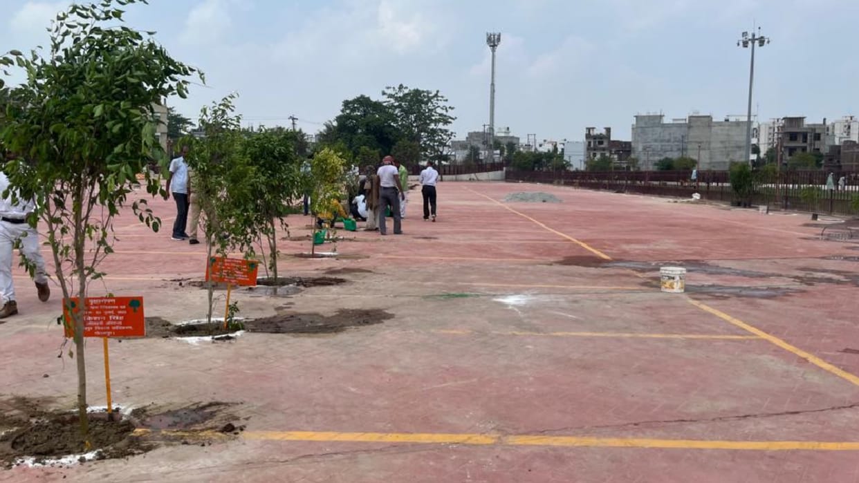 Another parking ready on shore of new dawn will start soon