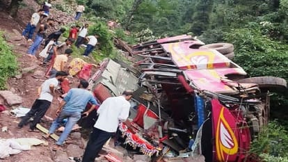 udhampur bus accident news Ramnagar bus fell into gorge several feared dead and injured
