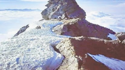 Shrikhand Yatra postponed due to heavy rain, snowfall and avalanche, order to evacuate all devotees