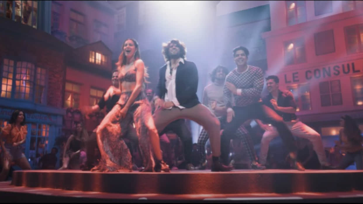 Vijay Deverakonda and Ananya Panday Starrer Liger Song Akdi Pakdi Promo release