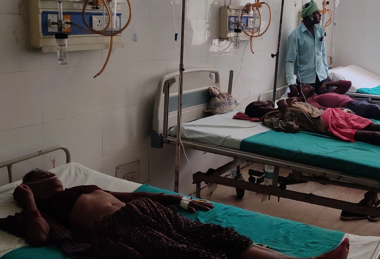 Chitrakoot: Humidity increases vomiting-diarrhea patients, girl's death, 70 sick children came to the district hospital in a day