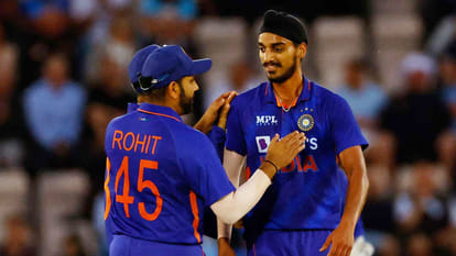 IND vs ENG T20 Highlights: India defeats England by 50 runs in 1st T20 in Southampton, Hardik Pandya Rohit Sharma Bhuvneshwar Kumar Arshdeep Singh News Updates in Hindi