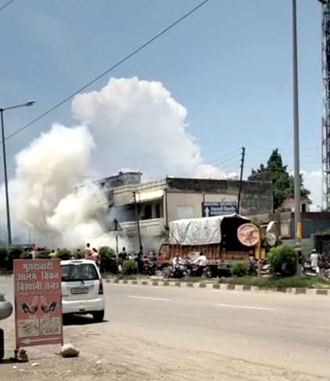 Fire breaks out at HDFC Bank ATM in Lalpur
