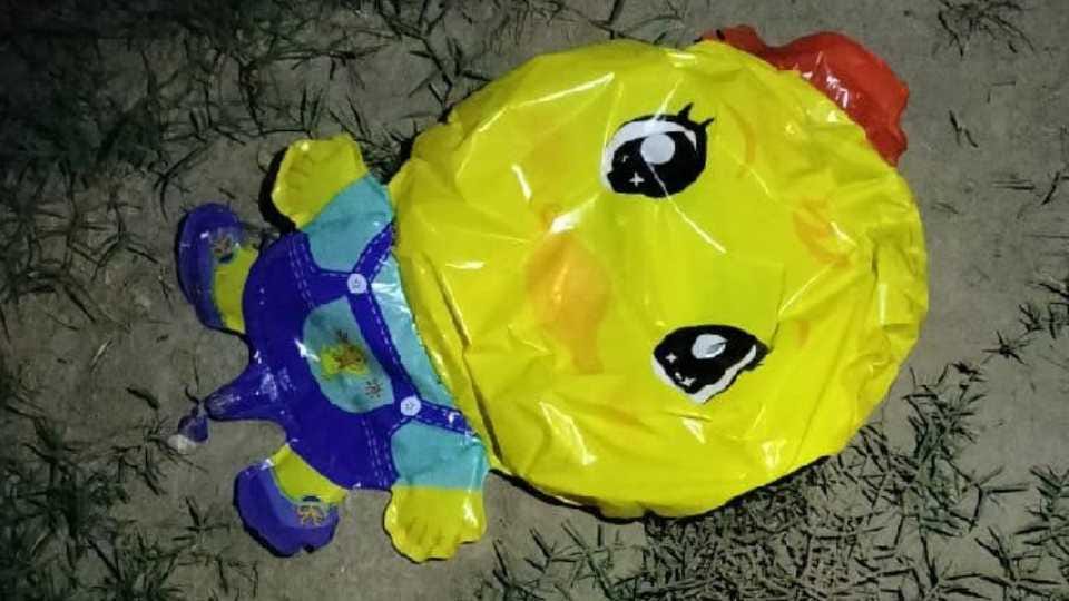 BSF jawans fired and shot down a balloon coming from Pakistan