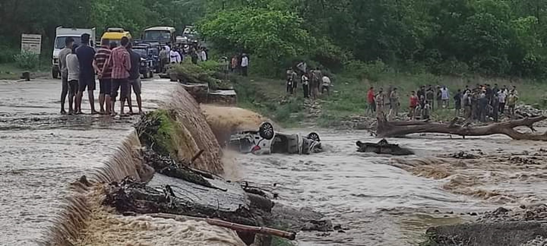 Car accident in Uttarakhand Ramnagar Dance party was held at the resort, Pawan Jacob was the event organizer
