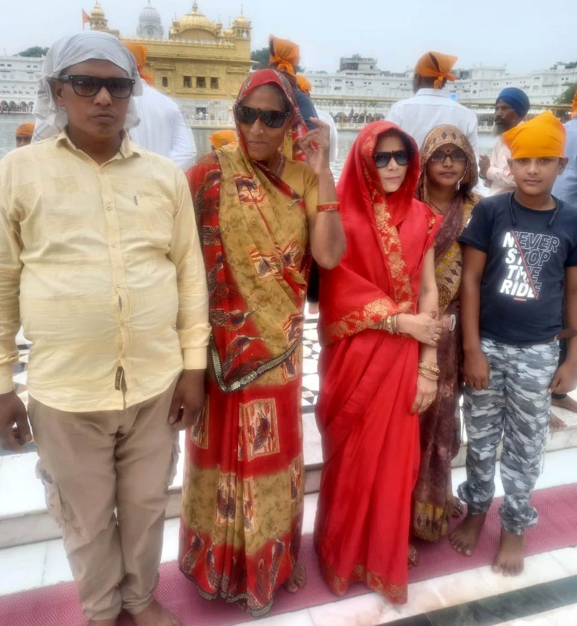 Aligarh: Army rescues devotees of Iglas trapped in flow during Amarnath Yatra
