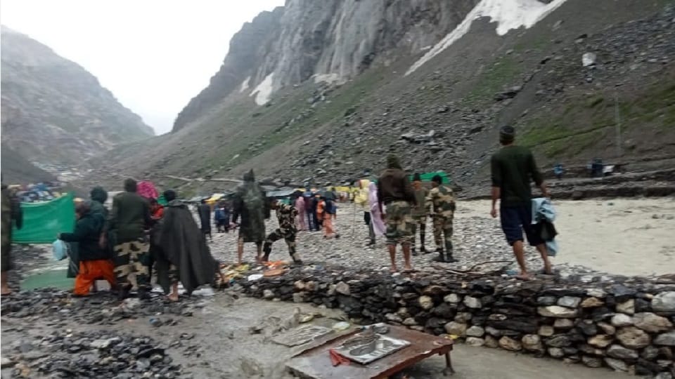 amarnath cloudburst search of missing people done through these technology and equipment family of telangana bjp mla saved