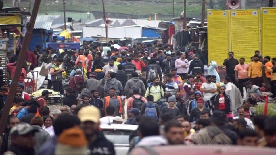 amarnath cloudburst Jhansi devotees who returned from Amarnath Yatra narrated their ordeal