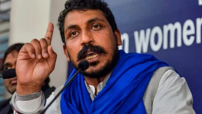 Chandrashekhar Azad: became famous by violence, also appeared in Time magazine, hera is all about him