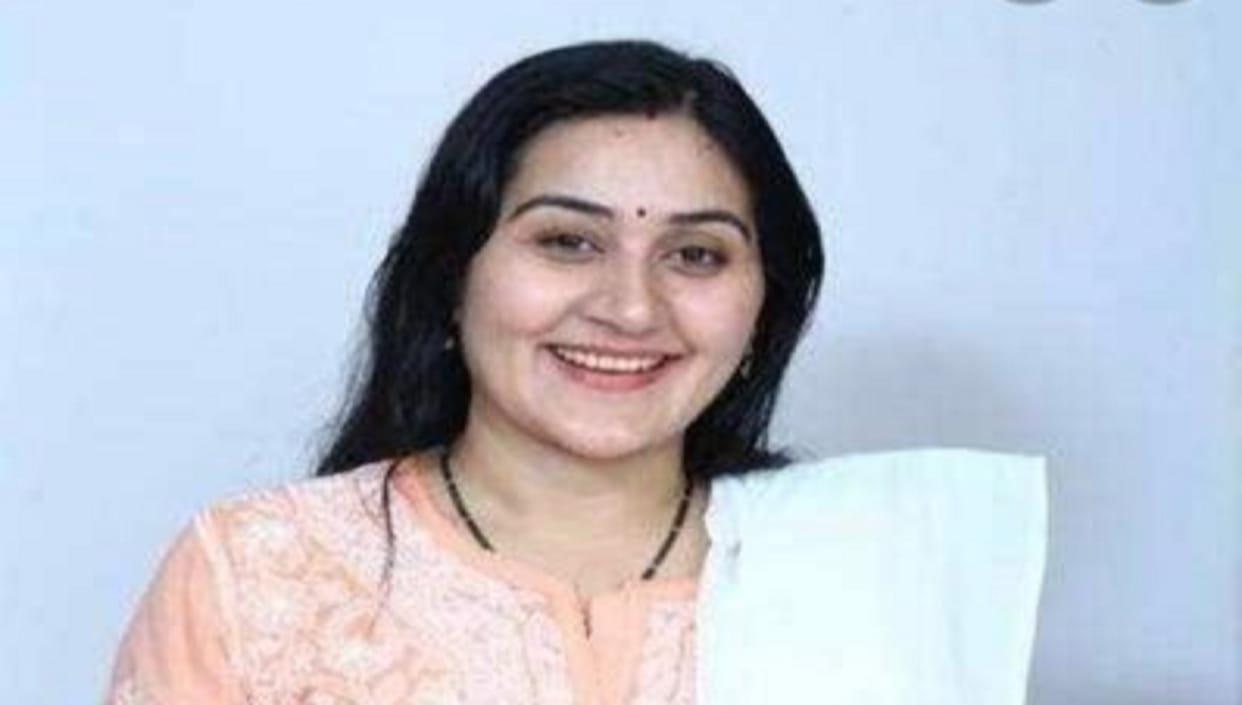 Congress former LS Candidate and speaker doli sharma threatened by pakistani twitter ID