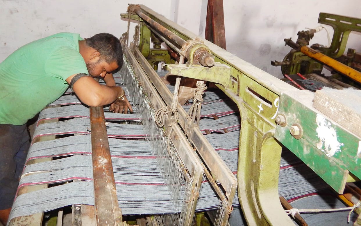 Hathras: Lack of facilities tuned the cotton business of Hathras