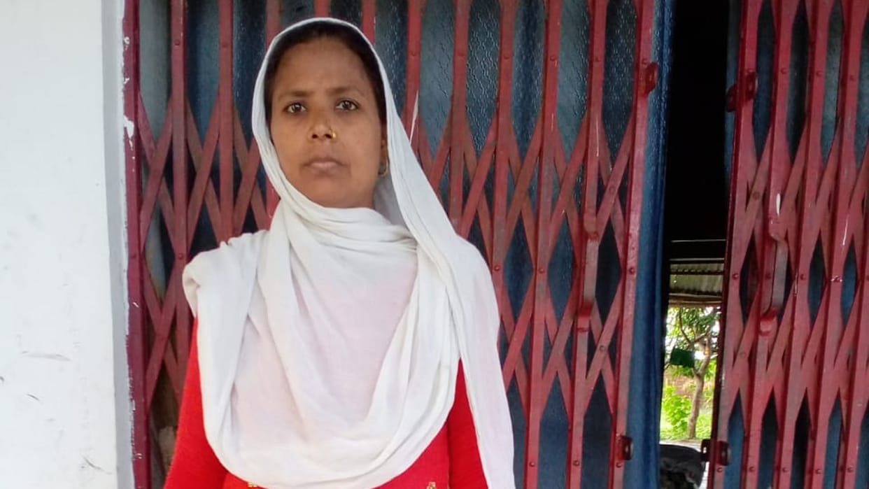 woman gets another goat for Qurbani on Eid as her original one was stolen