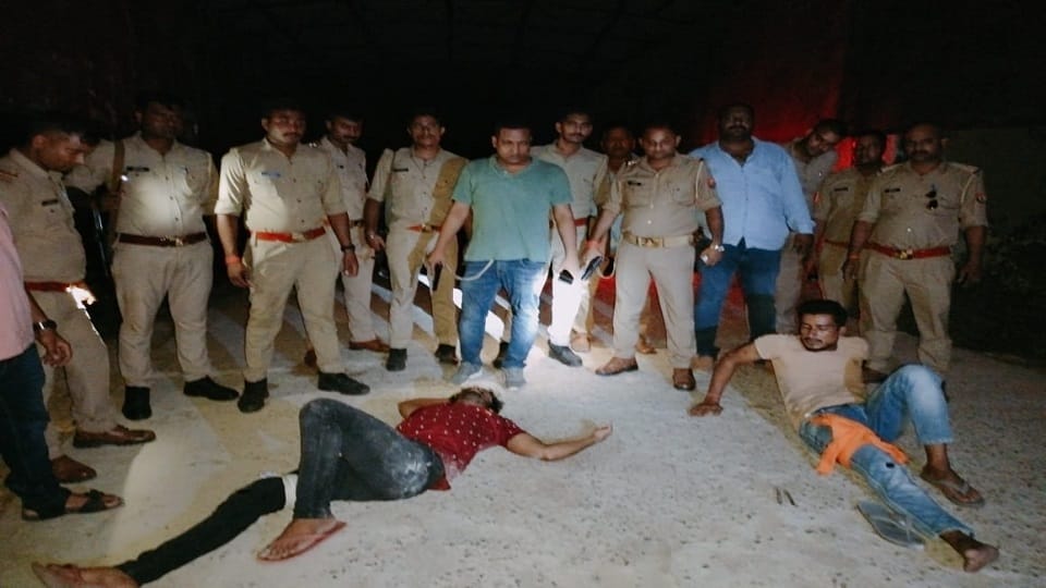 after encounter four more members of irani gang arrested by up police