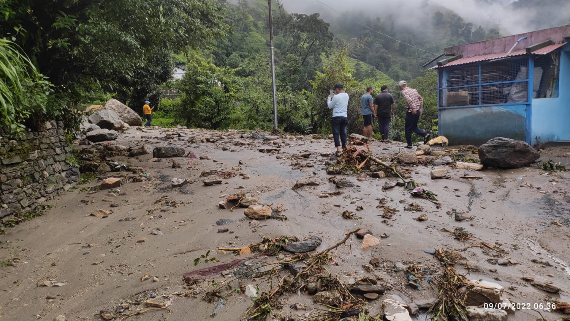 Uttarakhand weather, heavy rain, waterlogging on Gangotri National Highway, roads and bridges collapsed in Pithoragarh, red alert,  See Photos