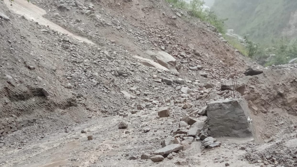 Joshimath Is Sinking BRO clean chit to sunken Badrinath Highway in Joshimath Uttarakhand news in hindi