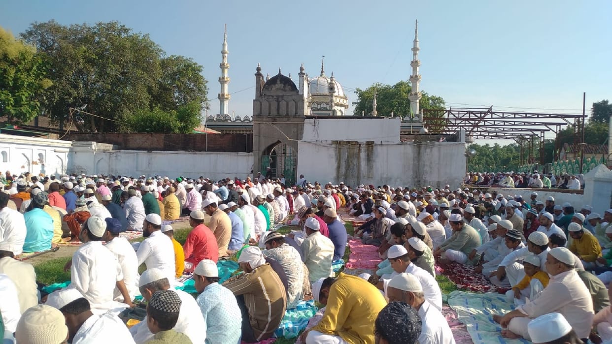 Bakrid 2022 celebrated peacefully in Gorakhpur Maharajganj Siddharthnagar