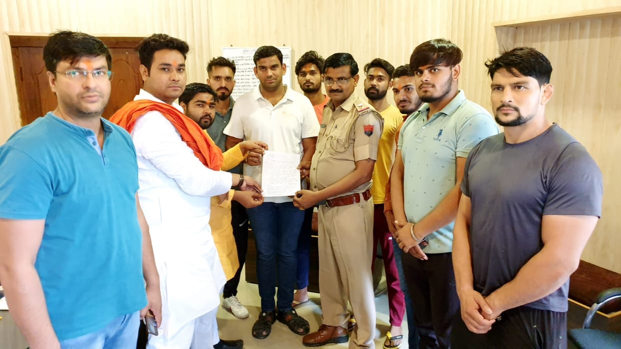 Filed a complaint against the producer, assistant director of the film Kali