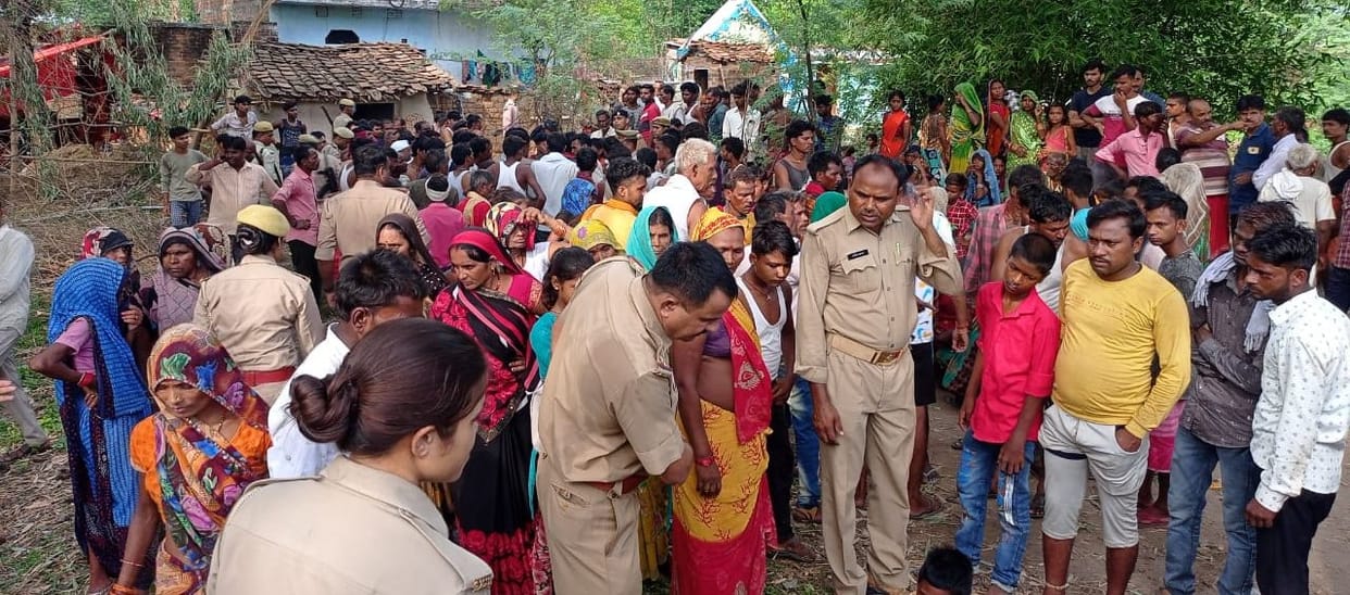 Chitrakoot: Uncontrollable pickup tramples baraatis, six killed, two injured