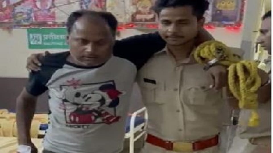 Miscreant Arrested In Police Encounter In Firozabad