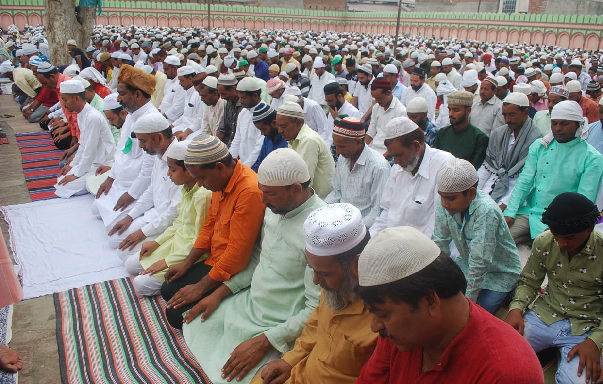 Hathras: Prayers sought for the progress of the nation and the nation