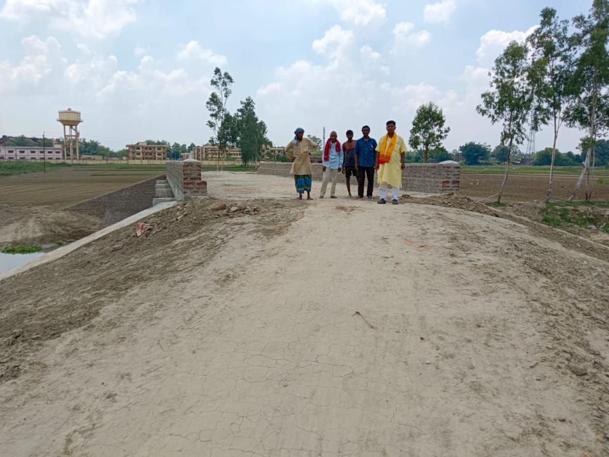 Bridge ready on Asanhara Ghat, the road became easy