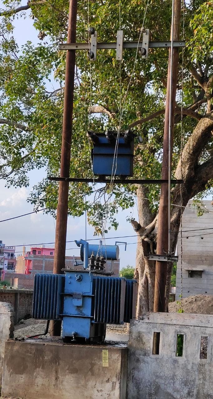 Transformer blew, three thousand population facing heat for 19 hours