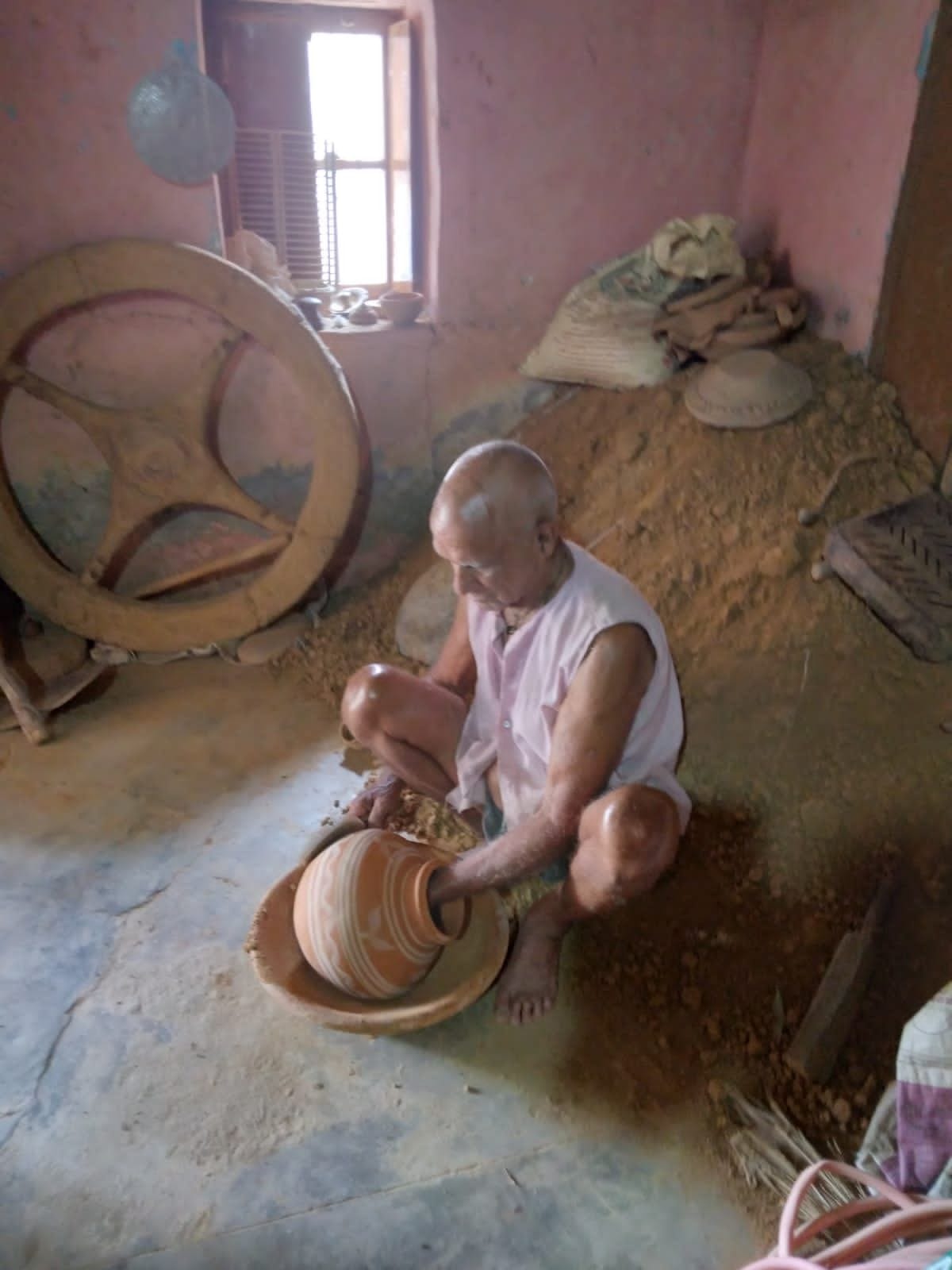 Chunni Lal showing the path of self-reliance even at the age of 90