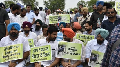 Protest against industrial park in Mattewada of Punjab