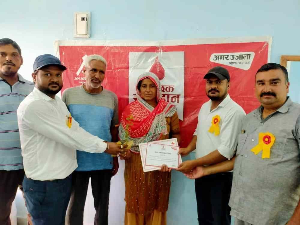 92 people donated blood to save the lives of others
