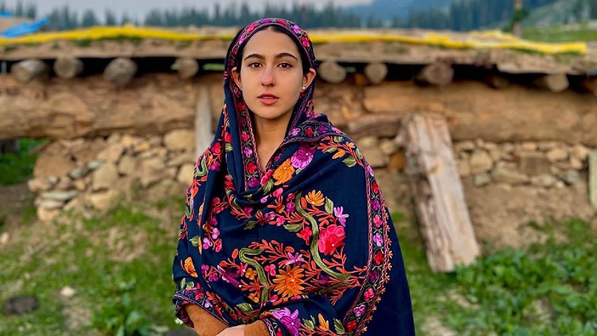 Sara Ali Khan will be seen in Riteish Deshmukh show Case Toh Banta Hai on Amazon mini TV