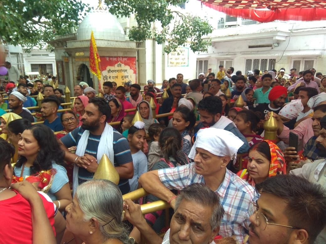 piligrmages in naina devi temple