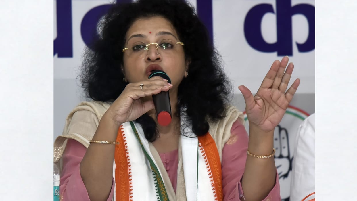 Former chief of mahila congress raise serious charges against BJP.