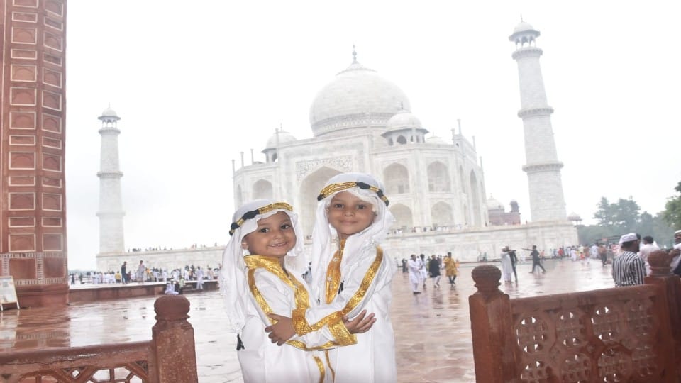 Eid Ul Adha 2022 Muslims Perform Namaj At Shahi Masjid of Taj Mahal